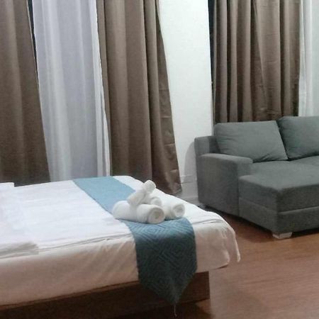 Accommodation Services Makati City Exterior photo